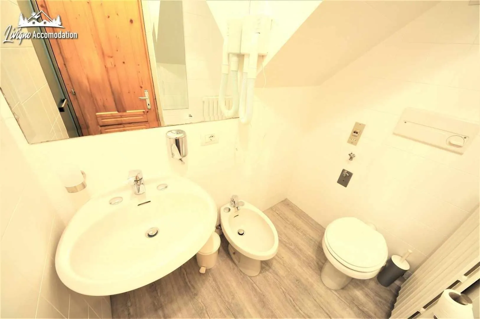 Residence Casa Longa By Livigno Accomodation Apartman